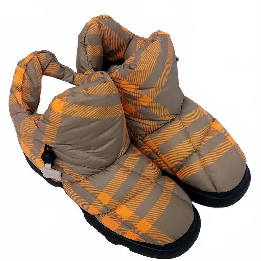 NEW BURBERRY men's check pillow boots in yellow - Picture 2 of 4